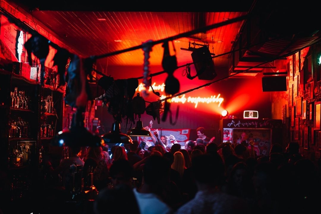 Suzie Wongs Good Time Bar
